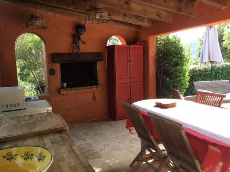 Dans Le Maquis Avec Piscine Privee Hébergement de vacances